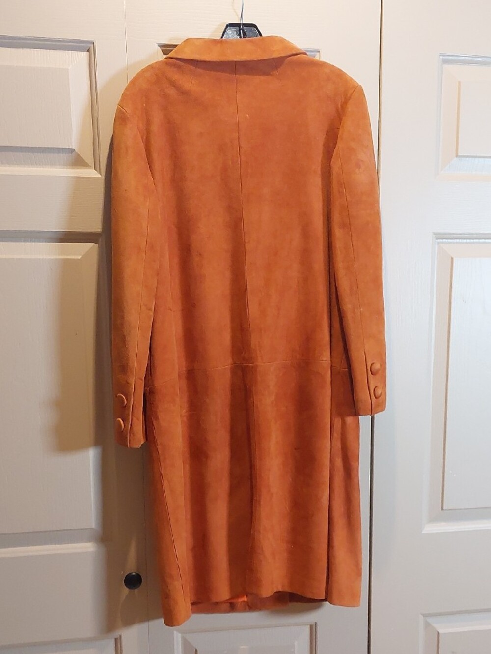 Women's Suede Single-Breasted Trench Coat in Rust - Picture 4 of 4